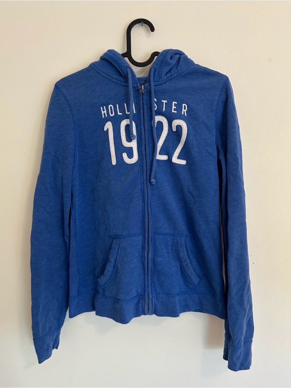 3/$25 sweatshirt bundle